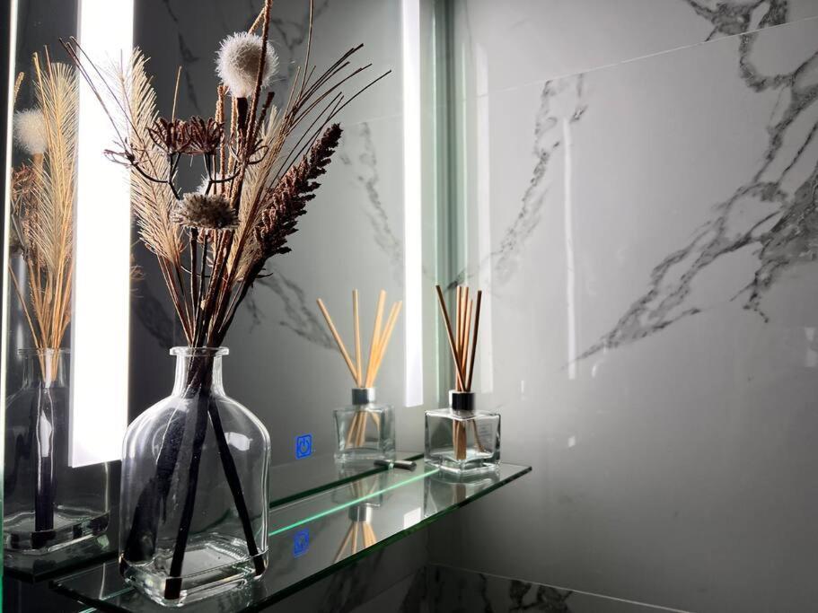 Luxury Studio In City Centre เซาธ์แธมป์ตัน ภายนอก รูปภาพ